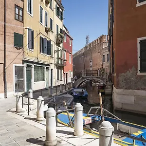 Romantic Lagoon - Canal View Apartamento Venecia